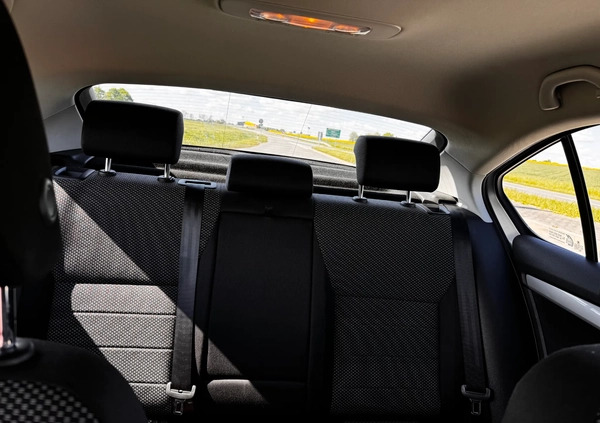 Skoda Octavia cena 59450 przebieg: 88163, rok produkcji 2016 z Głubczyce małe 137